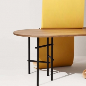 RAMI - table ovale en chêne 2m20